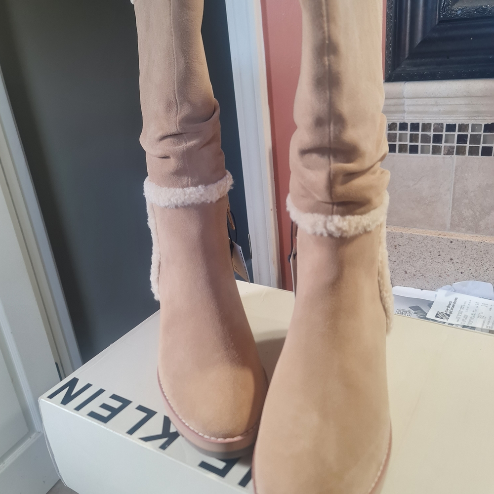NWOB Anne Klein Womens Preslie Water Resistant Slouchy (BEIGE) Boots Sz. 10M
